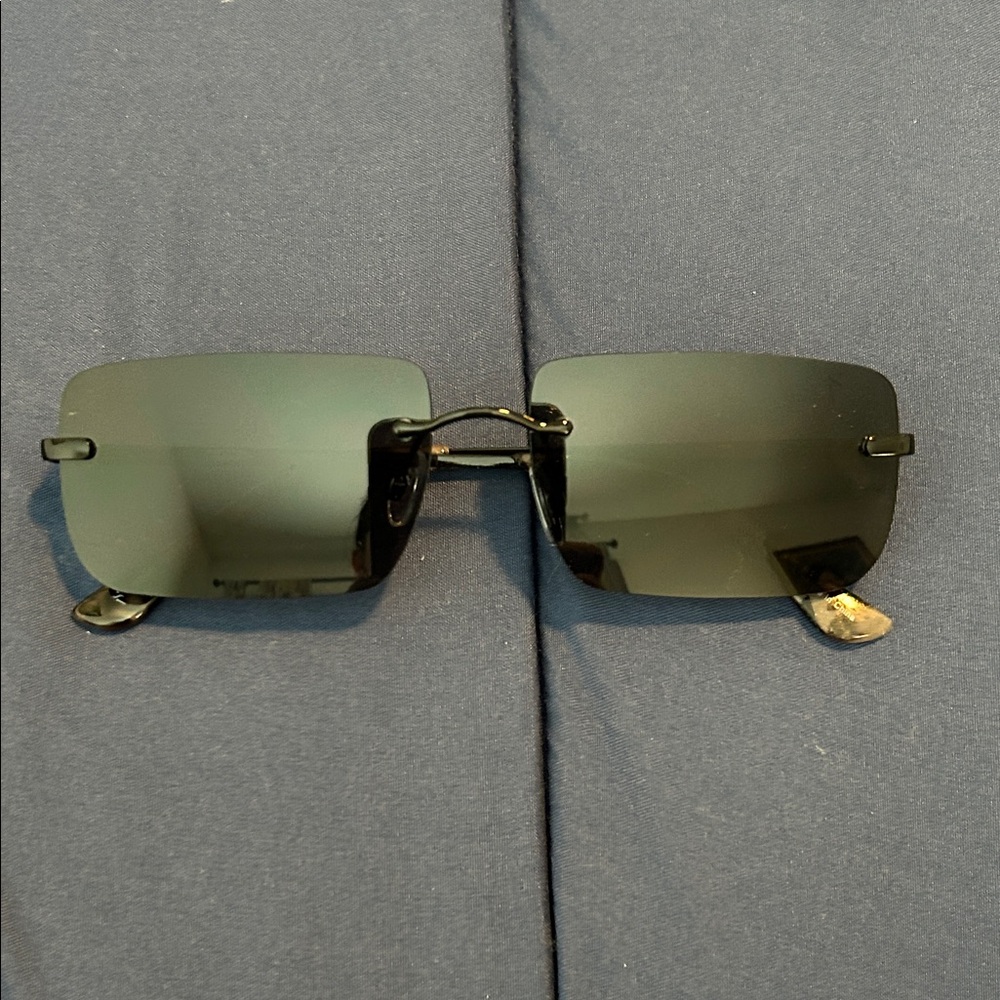 Black Rimless Sunglasses - Stylish UV Shades